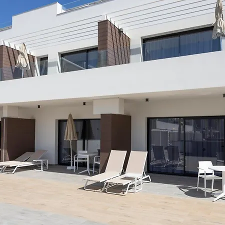 Esmeralda Homes By Livvo * Cotillo