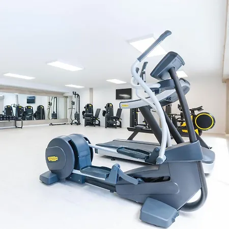 Apartment Esmeralda Homes By Livvo *