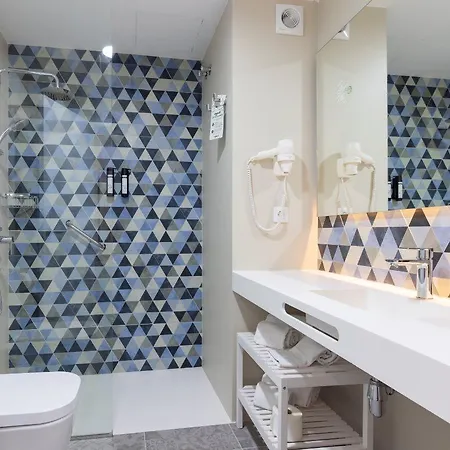 Esmeralda Homes By Livvo Apartmán *
