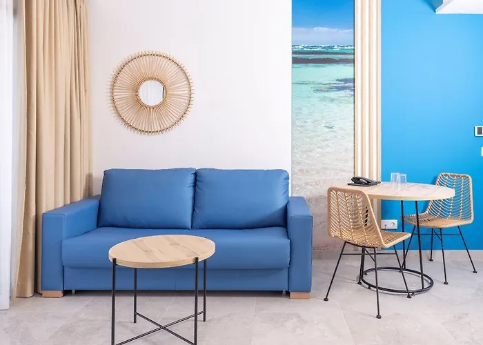 Apartment Esmeralda Homes By Livvo Cotillo